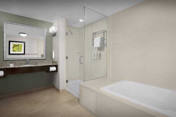 Room 30 of 53